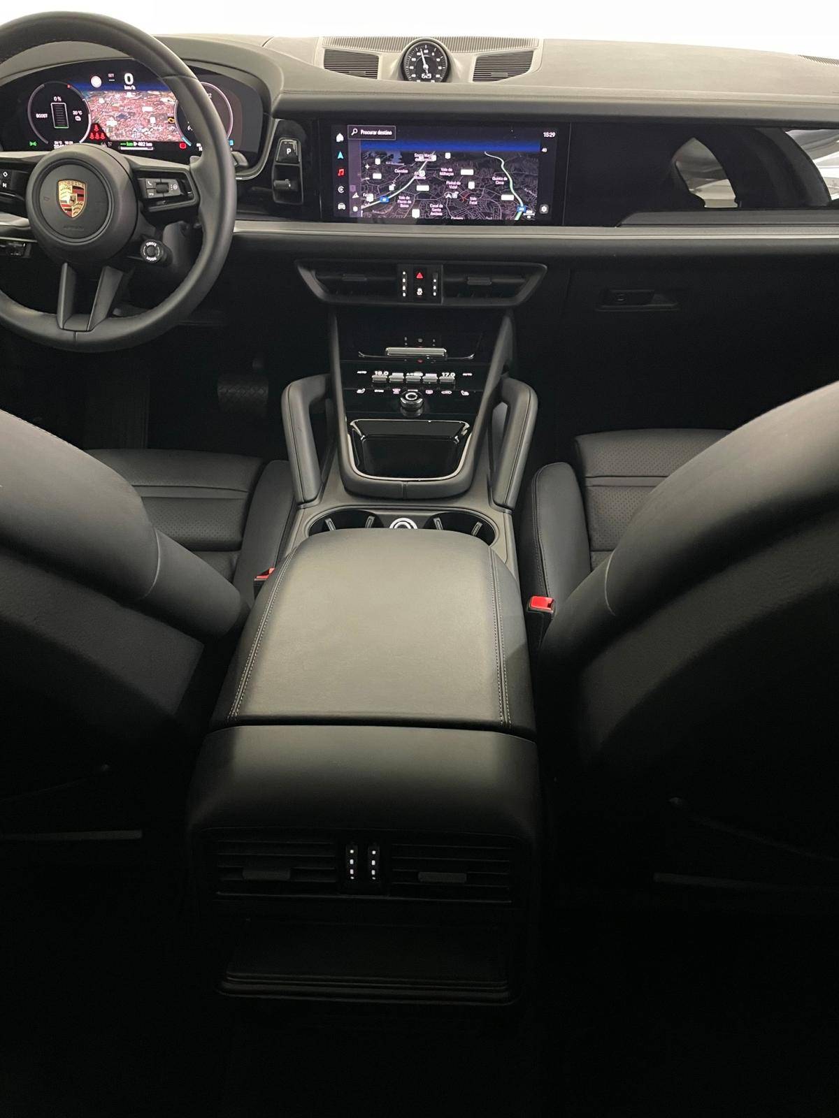 porsche-cayenne-2023-hibrido-a-gasolina-2995cc
