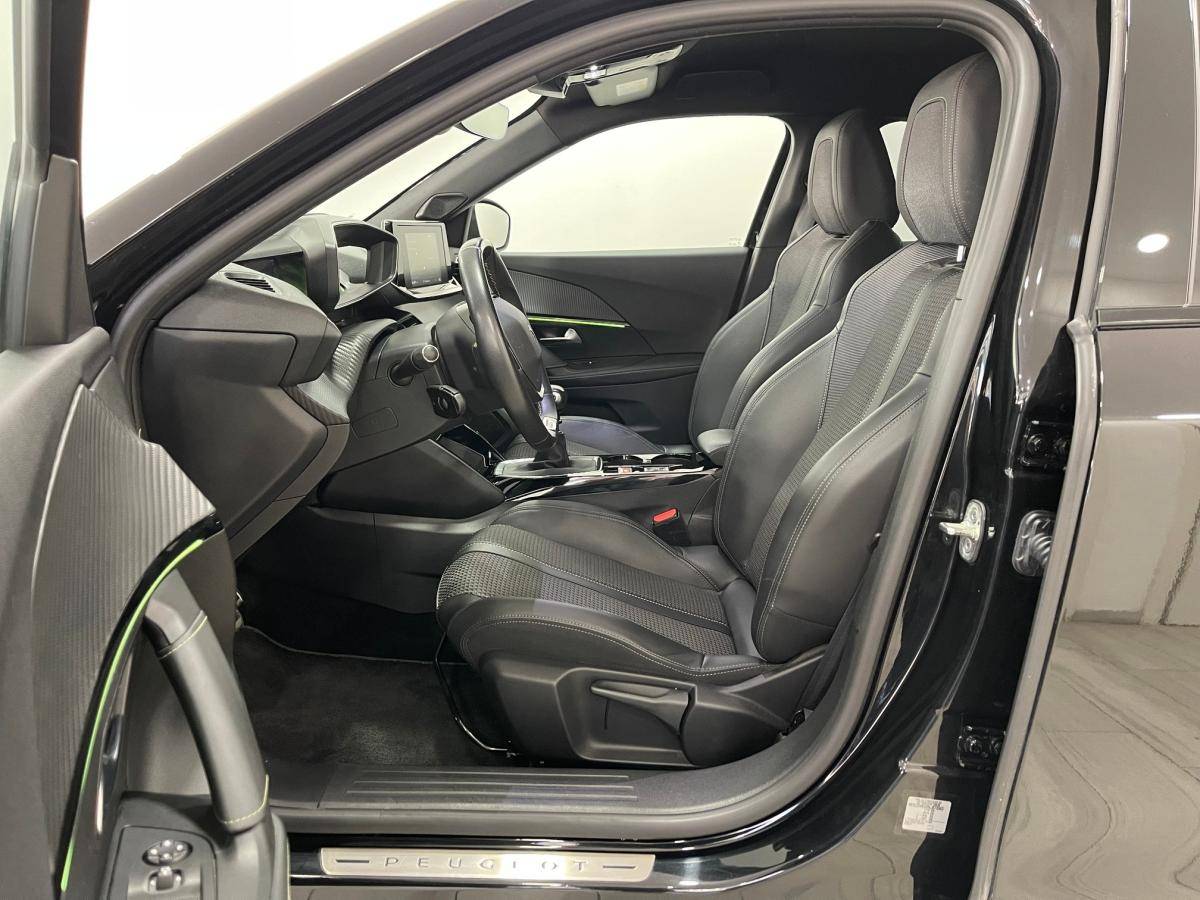 peugeot-2008-2023-gasolina-1199cc
