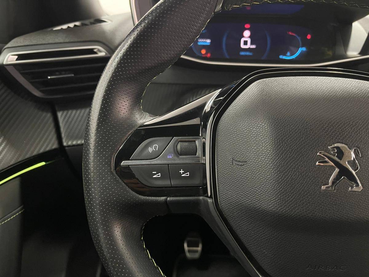 peugeot-2008-2023-gasolina-1199cc