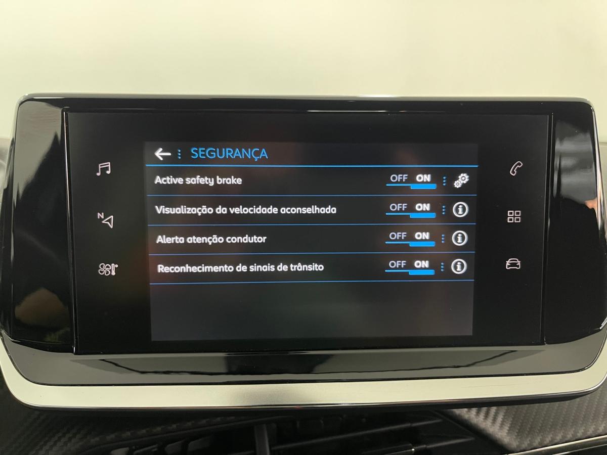 peugeot-2008-2023-gasolina-1199cc