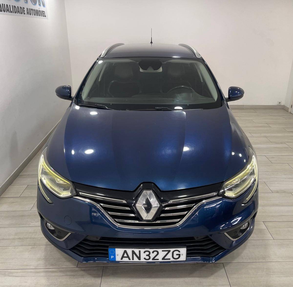 renault-megane-sport-tourer-2017-diesel-1461cc
