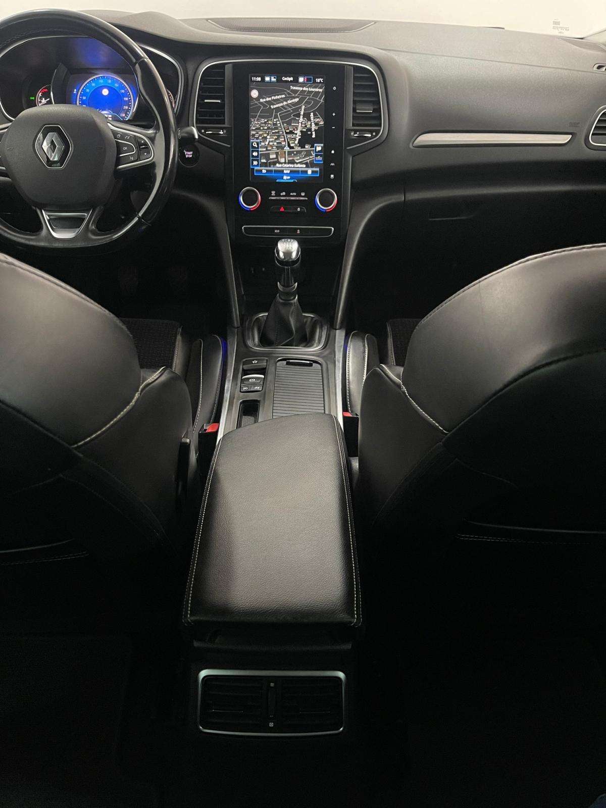 renault-megane-sport-tourer-2017-diesel-1461cc