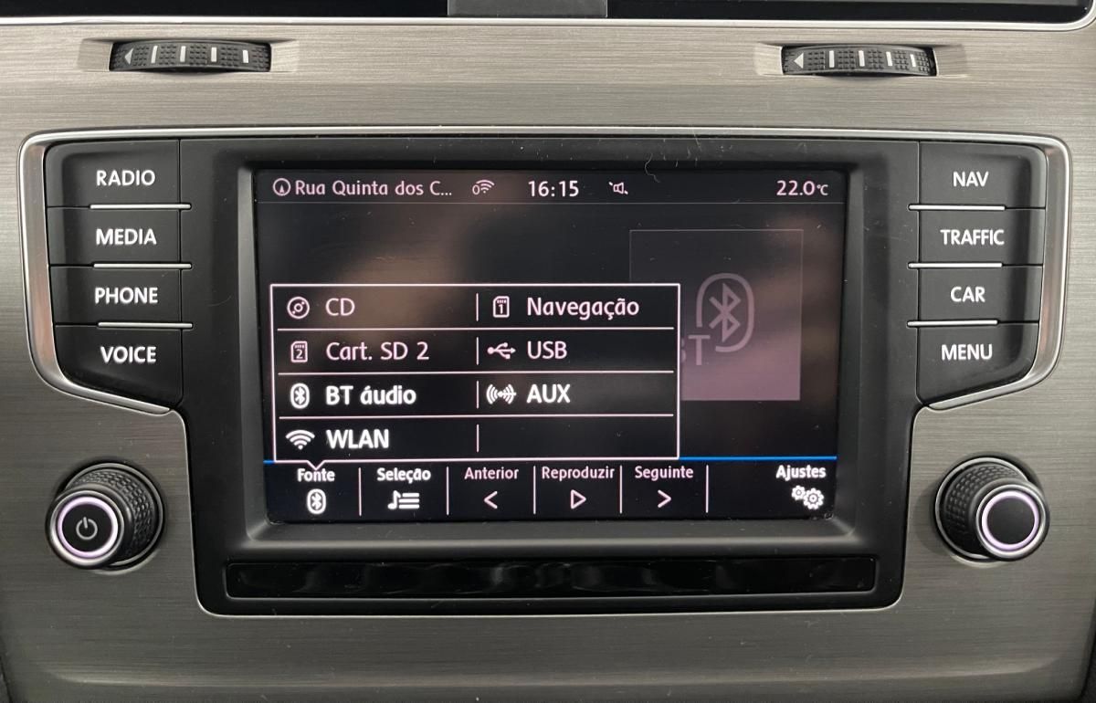 volkswagen-golf-variant-2017-diesel-1598cc