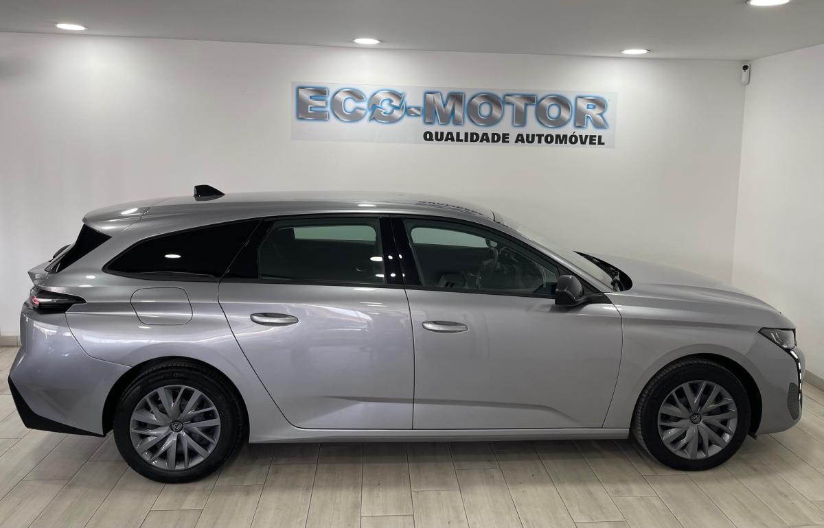 peugeot-308-sw-2022-gasolina-1199cc
