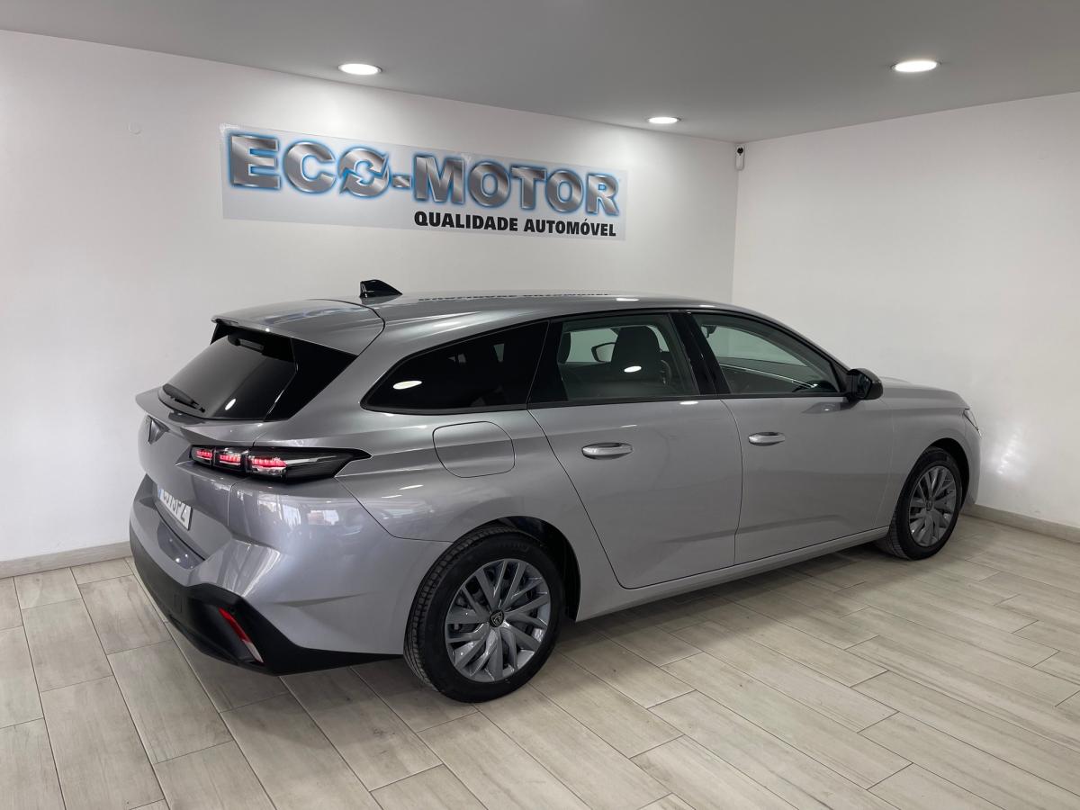 peugeot-308-sw-2022-gasolina-1199cc