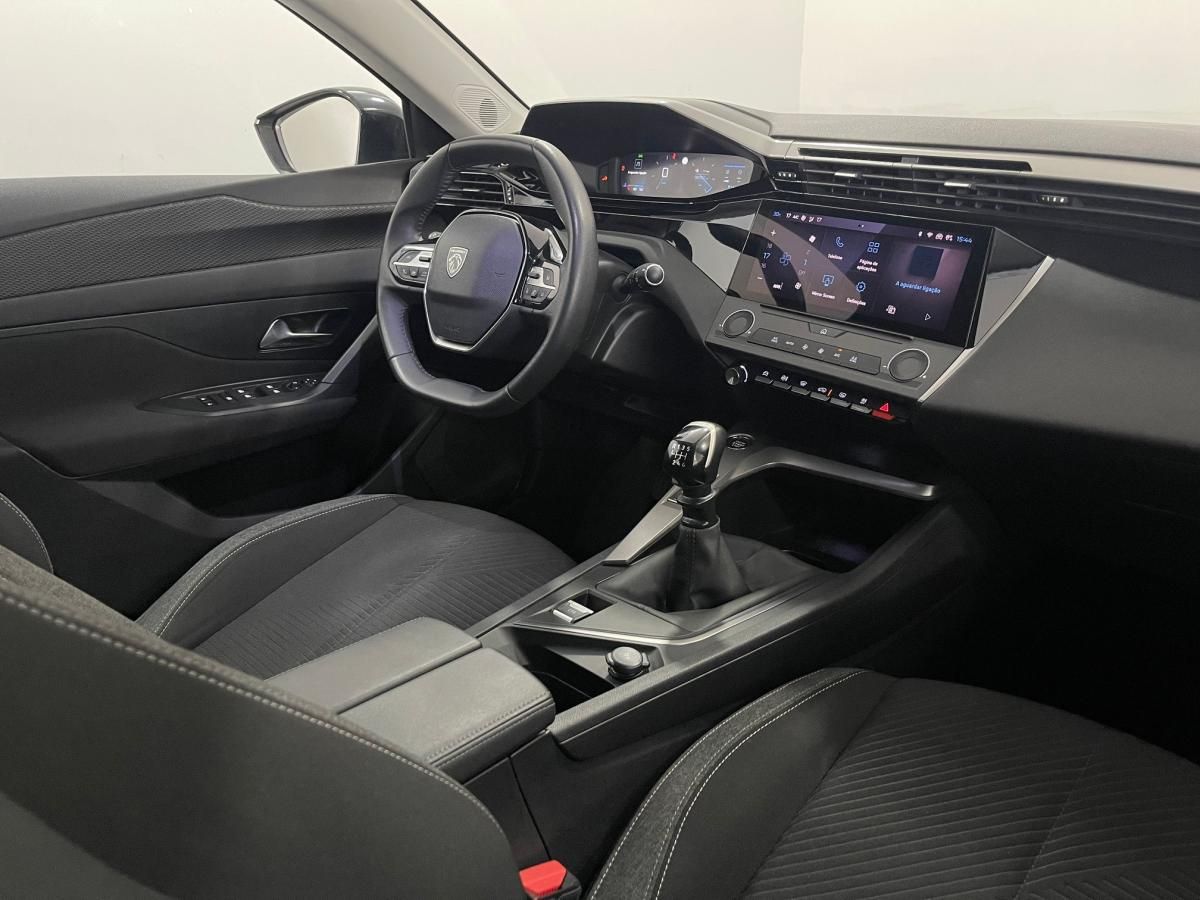 peugeot-308-sw-2022-gasolina-1199cc