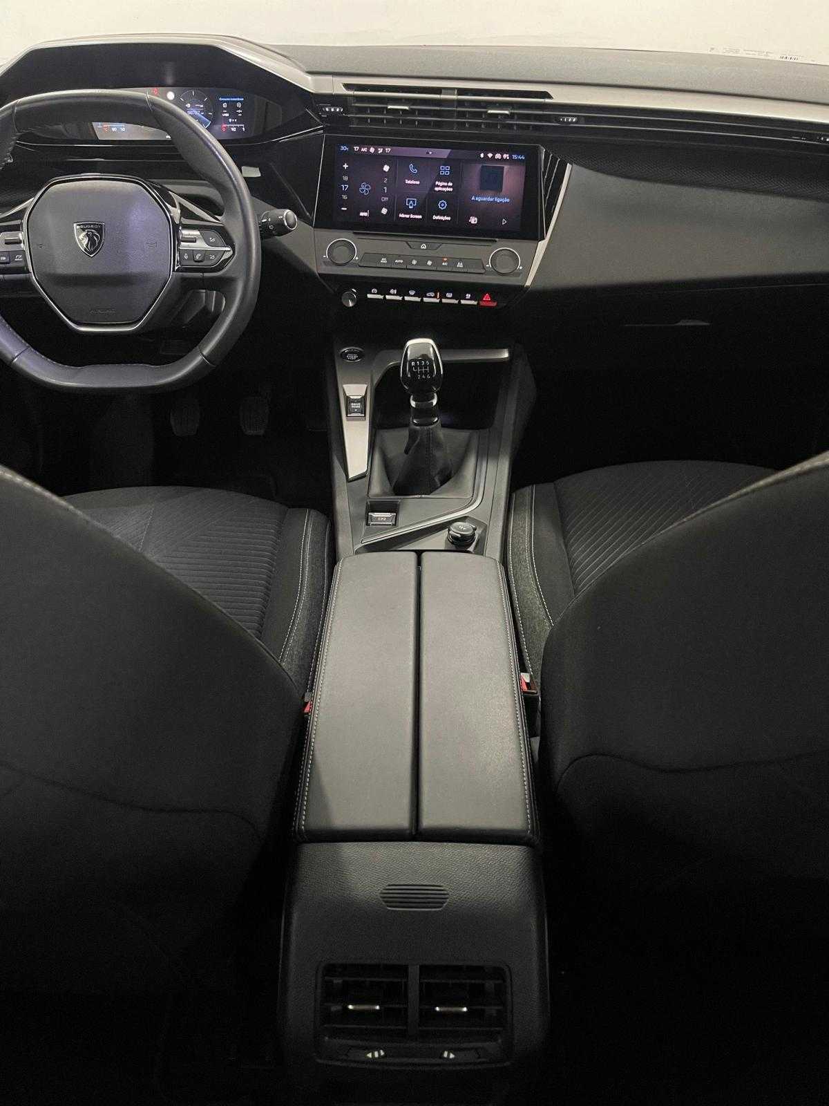 peugeot-308-sw-2022-gasolina-1199cc