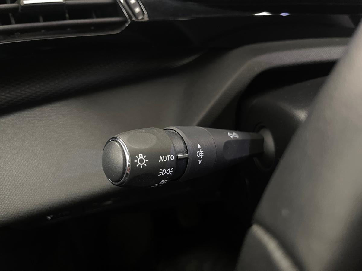 peugeot-308-sw-2022-gasolina-1199cc
