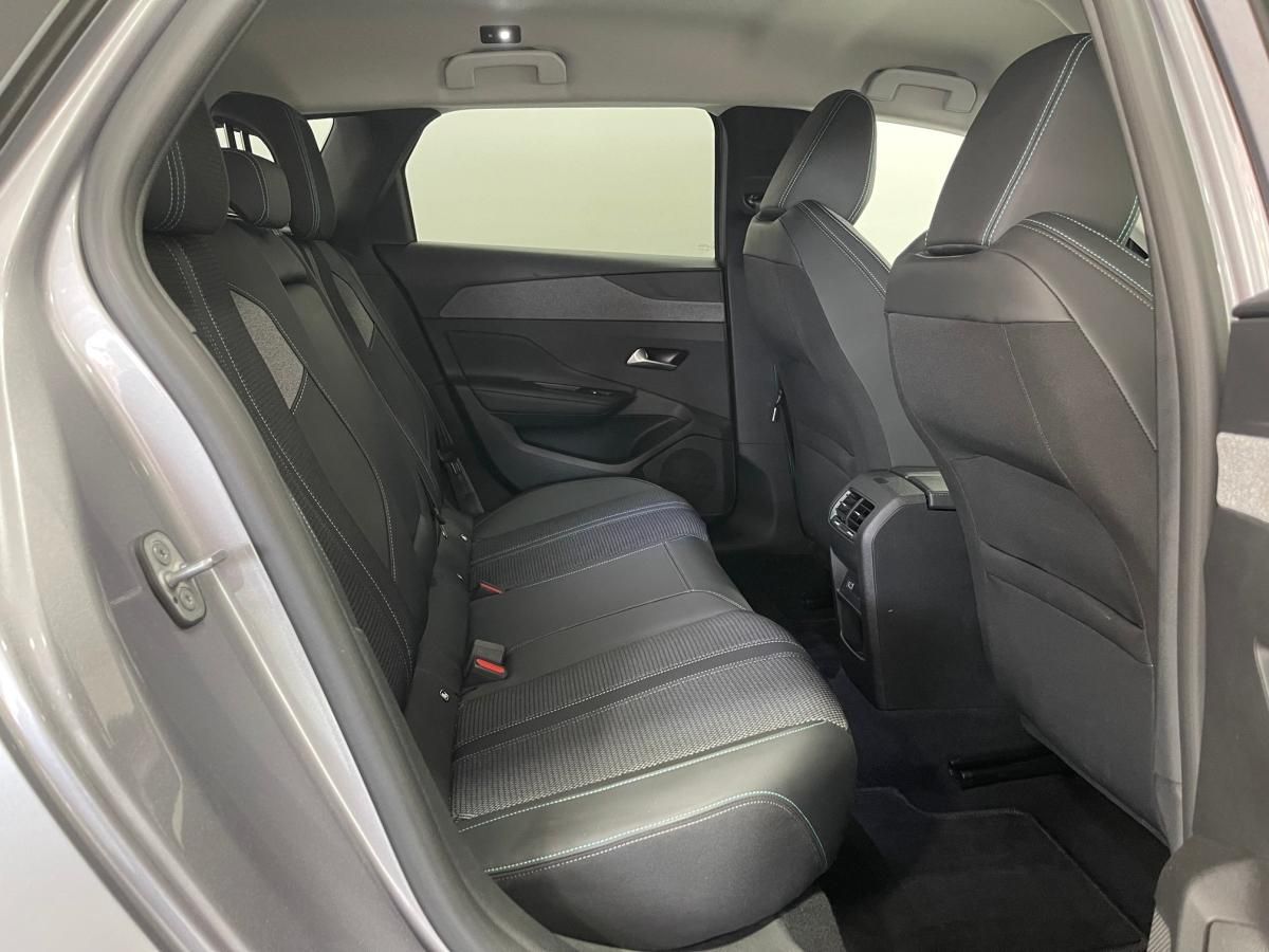 peugeot-308-sw-2023-diesel-1499cc