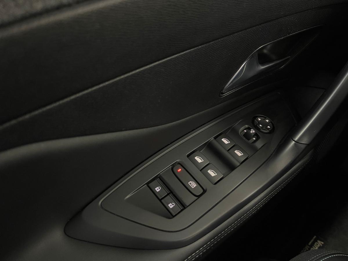 peugeot-308-sw-2023-diesel-1499cc