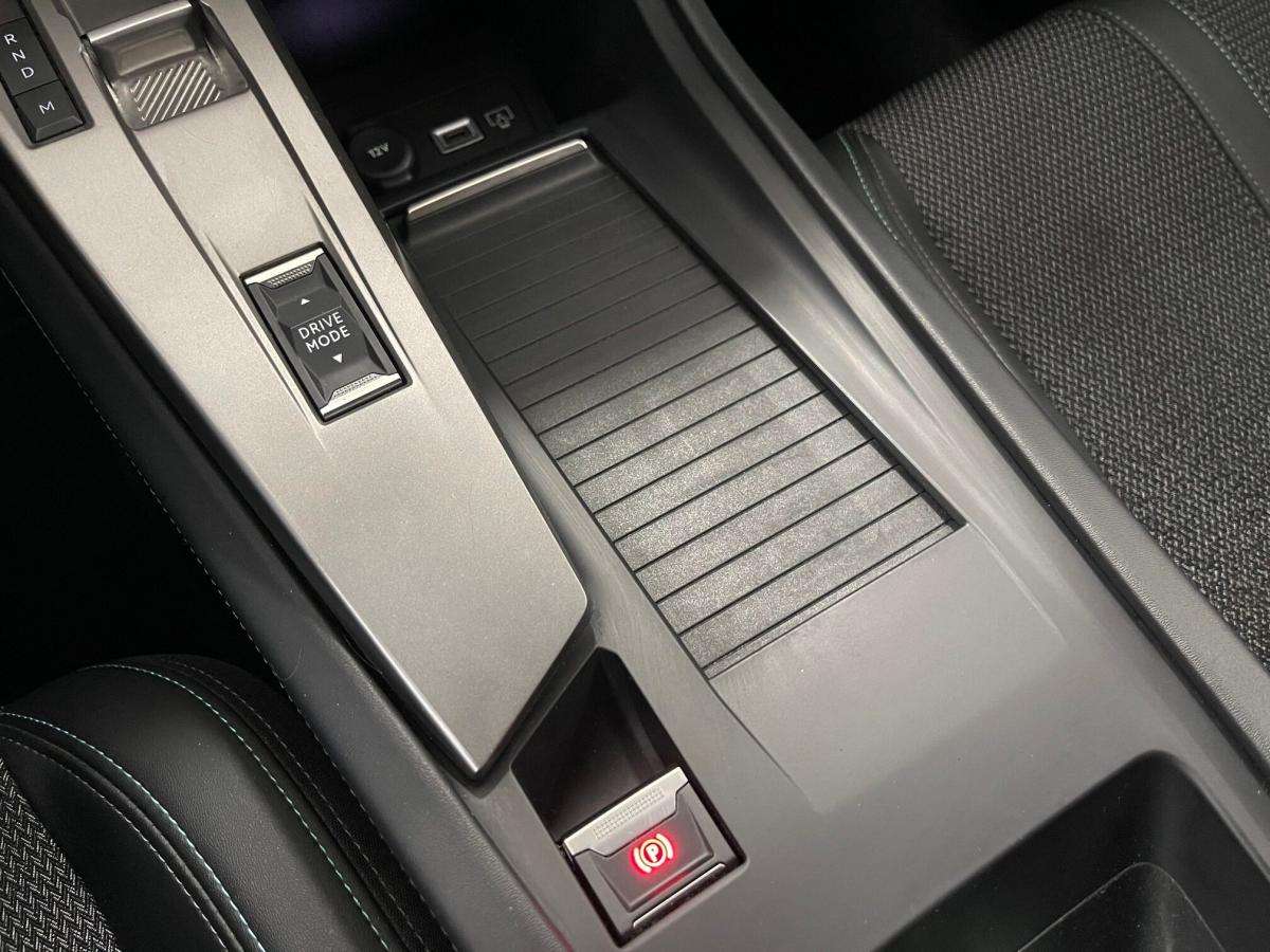 peugeot-308-sw-2023-diesel-1499cc