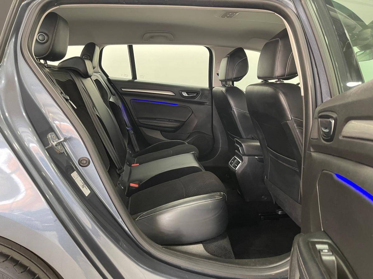 renault-megane-sport-tourer-2017-diesel-1598cc