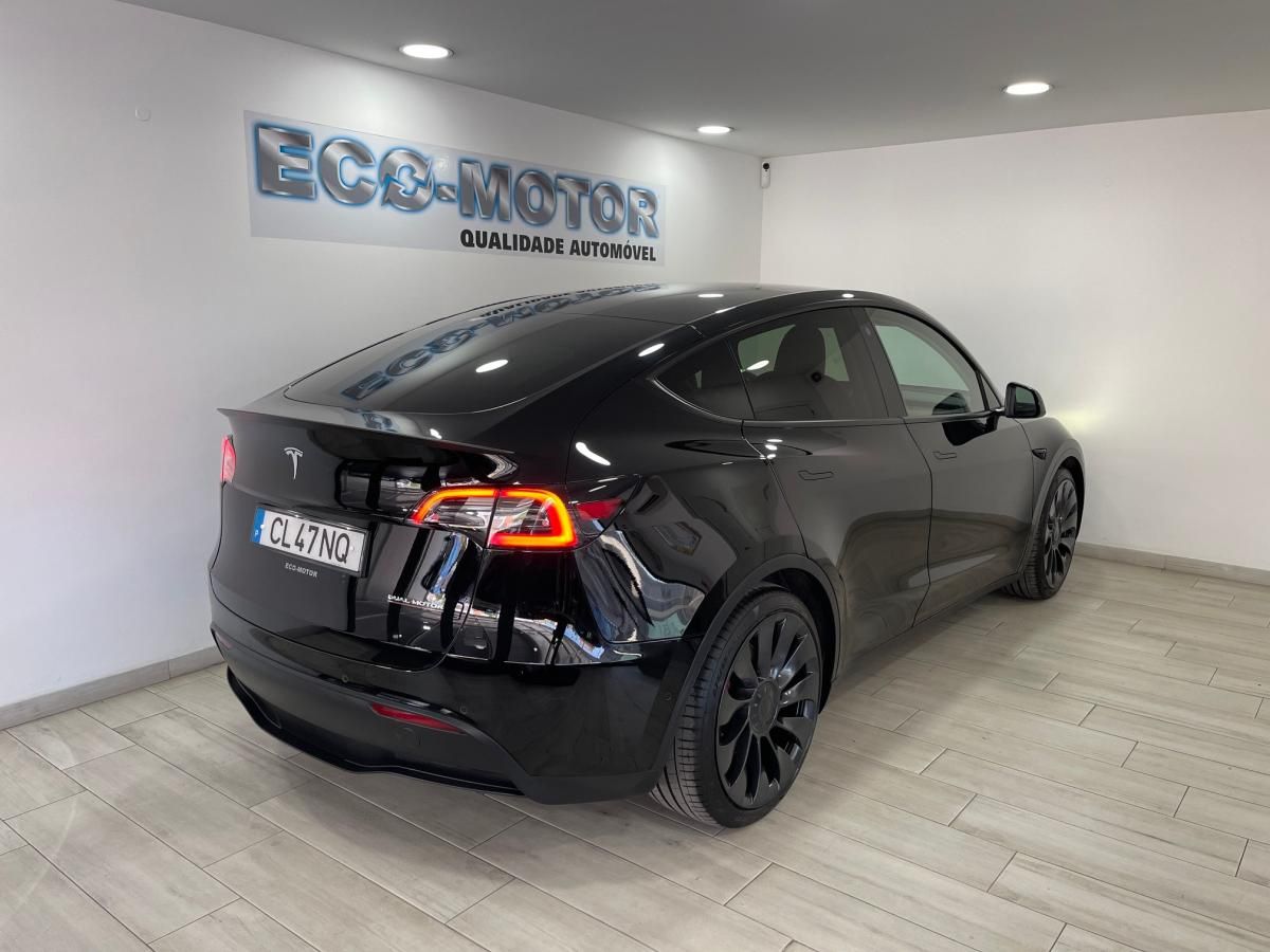 tesla-model-y-2022-eletrico-0cc