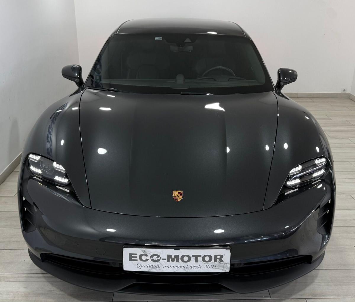 porsche-taycan-2022-eletrico-500cc