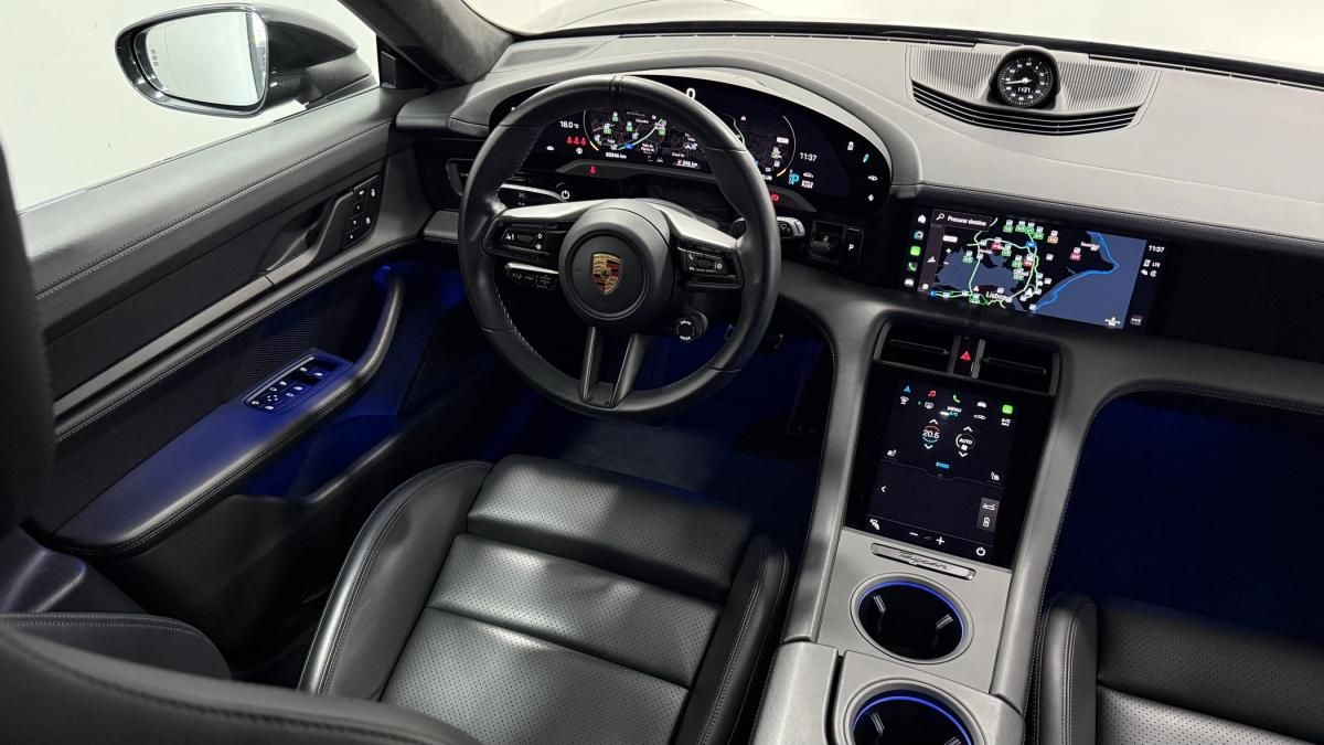porsche-taycan-2022-eletrico-500cc