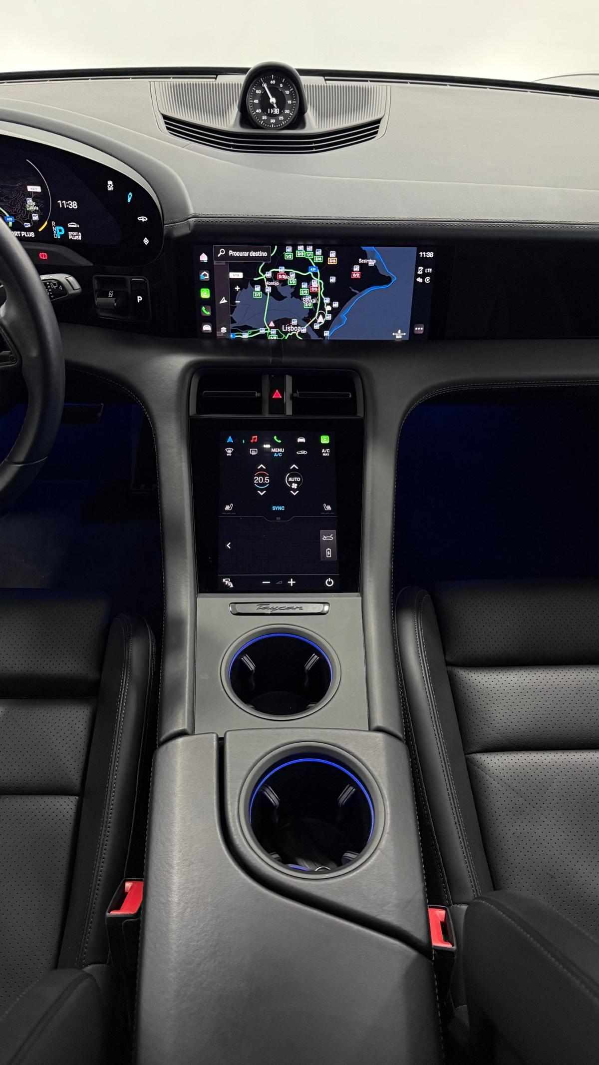 porsche-taycan-2022-eletrico-500cc