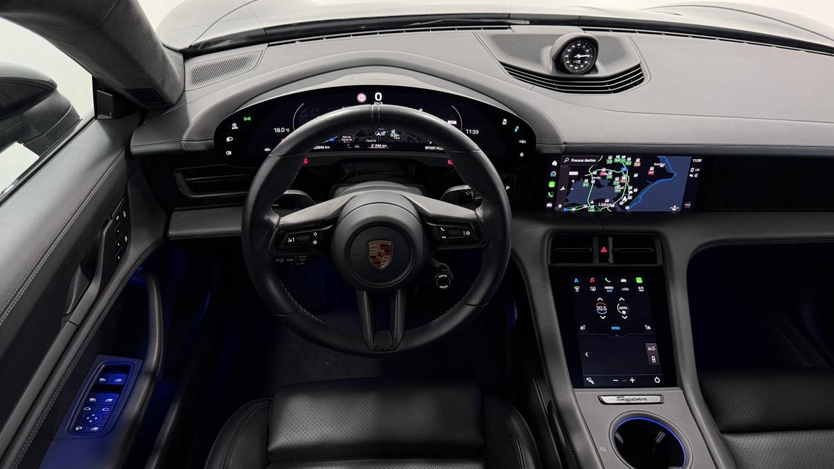 porsche-taycan-2022-eletrico-500cc