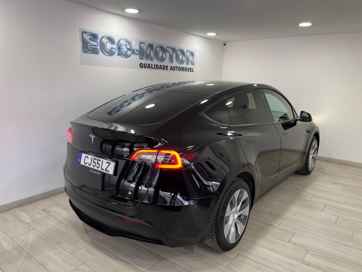 tesla-model-y-2023-eletrico-500cc