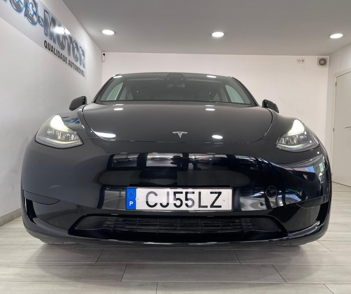tesla-model-y-2023-eletrico-500cc