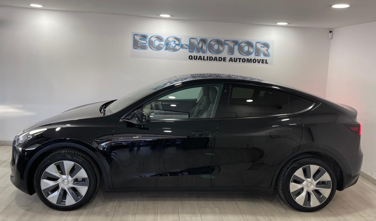 tesla-model-y-2023-eletrico-500cc
