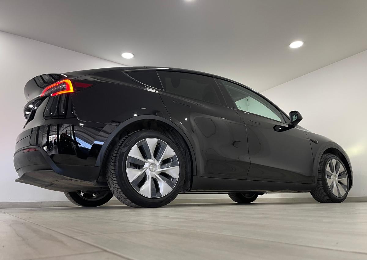 tesla-model-y-2023-eletrico-500cc