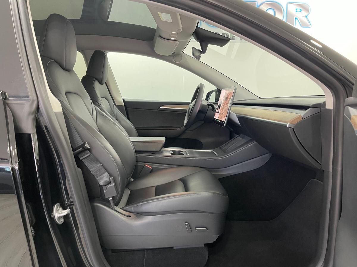 tesla-model-y-2023-eletrico-500cc