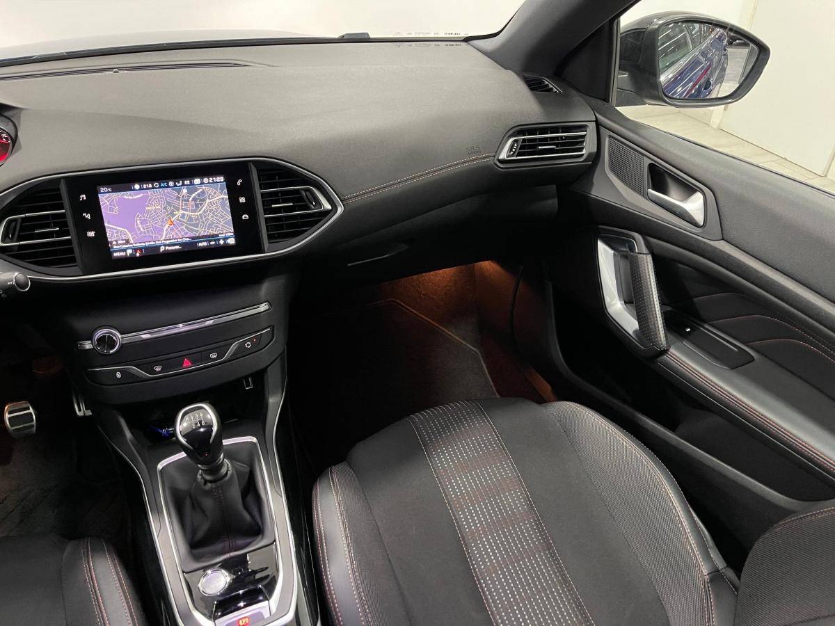 peugeot-308-2020-gasolina-1199cc