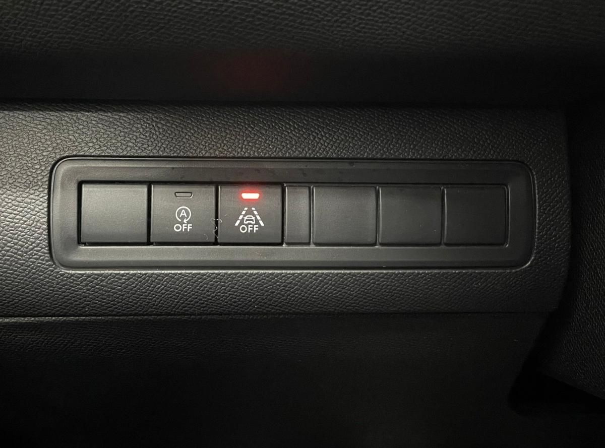 peugeot-308-2020-gasolina-1199cc