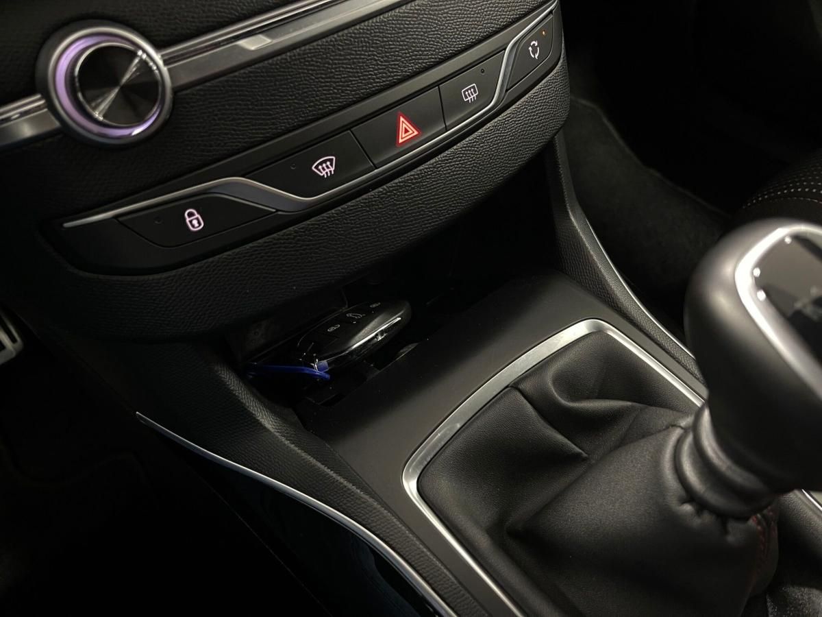 peugeot-308-2020-gasolina-1199cc