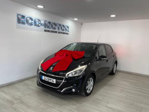 peugeot-208-2015-gasolina-1199cc