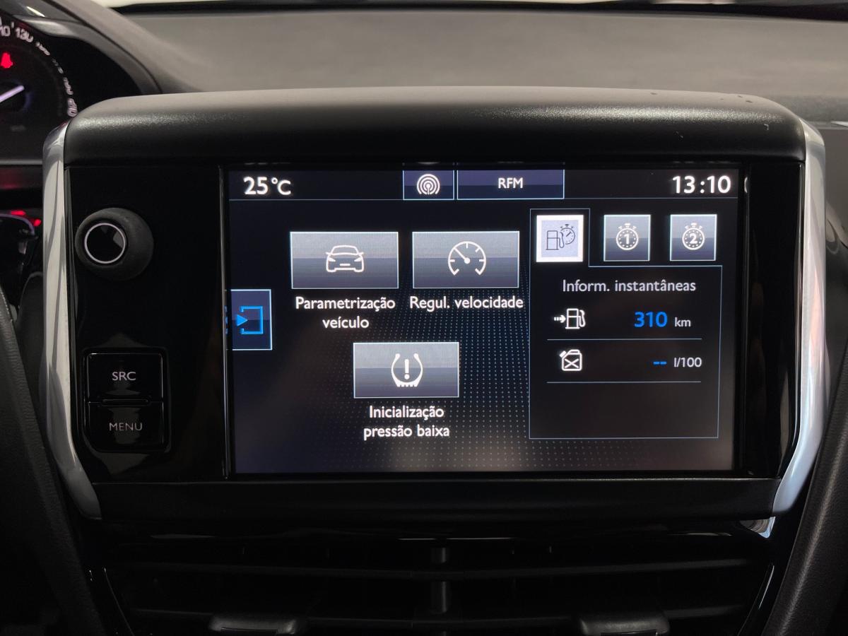 peugeot-208-2015-gasolina-1199cc