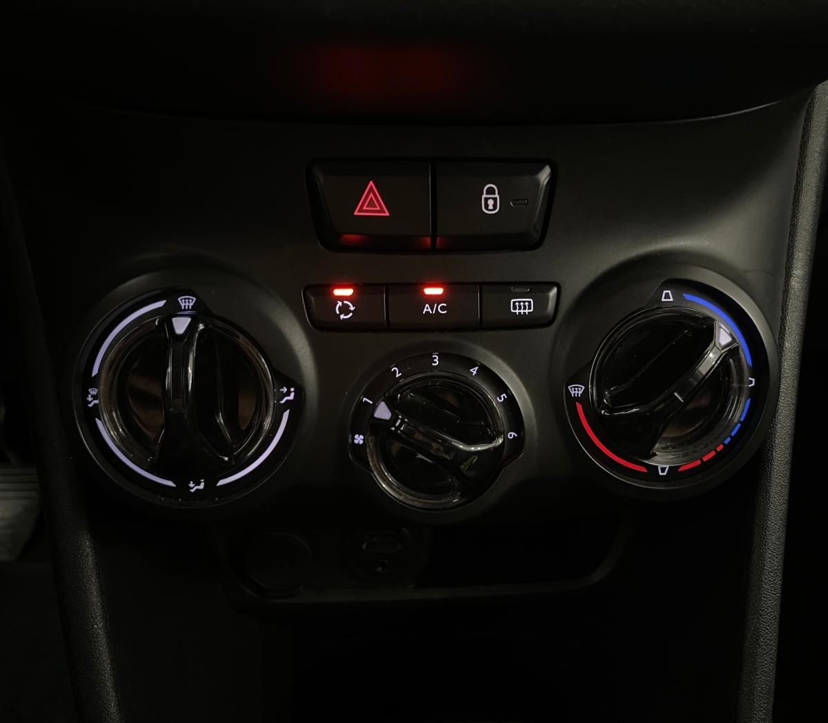 peugeot-208-2015-gasolina-1199cc