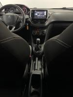 peugeot-208-2015-gasolina-1199cc