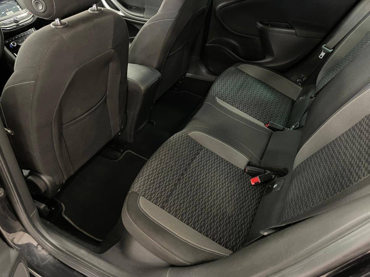 opel-astra-sport-tourer-2019-gasolina-1199cc