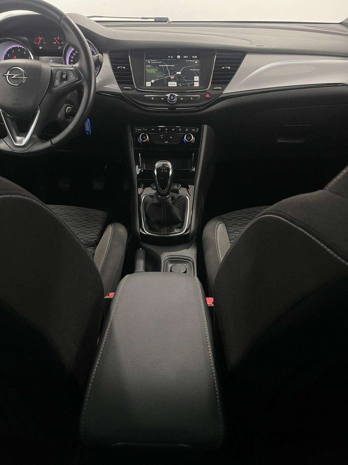 opel-astra-sport-tourer-2019-gasolina-1199cc