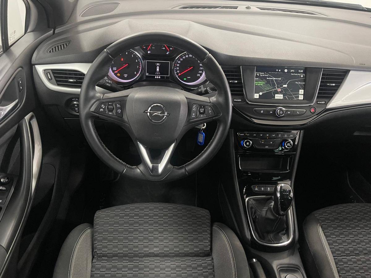 opel-astra-sport-tourer-2019-gasolina-1199cc
