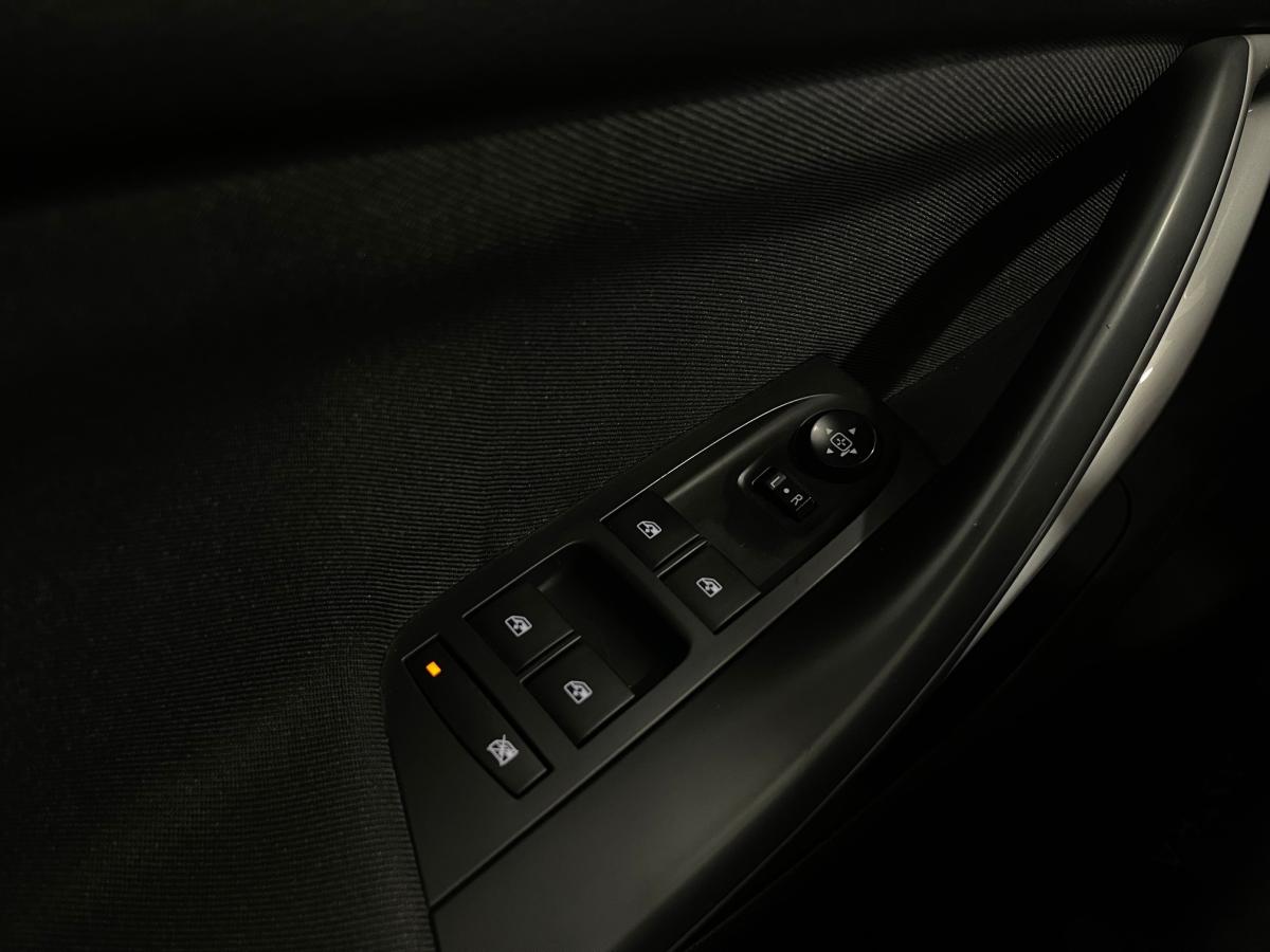 opel-astra-sport-tourer-2019-gasolina-1199cc