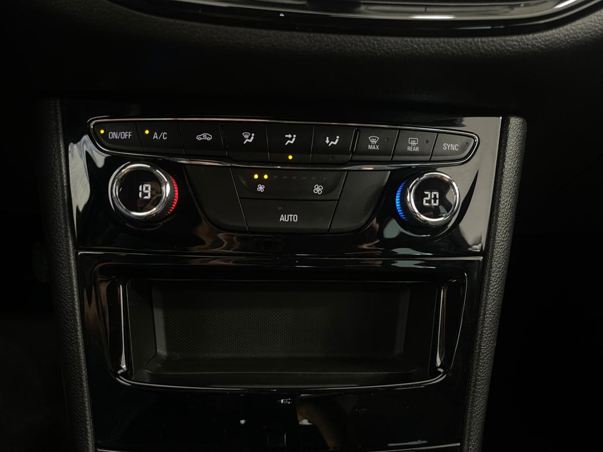 opel-astra-sport-tourer-2019-gasolina-1199cc