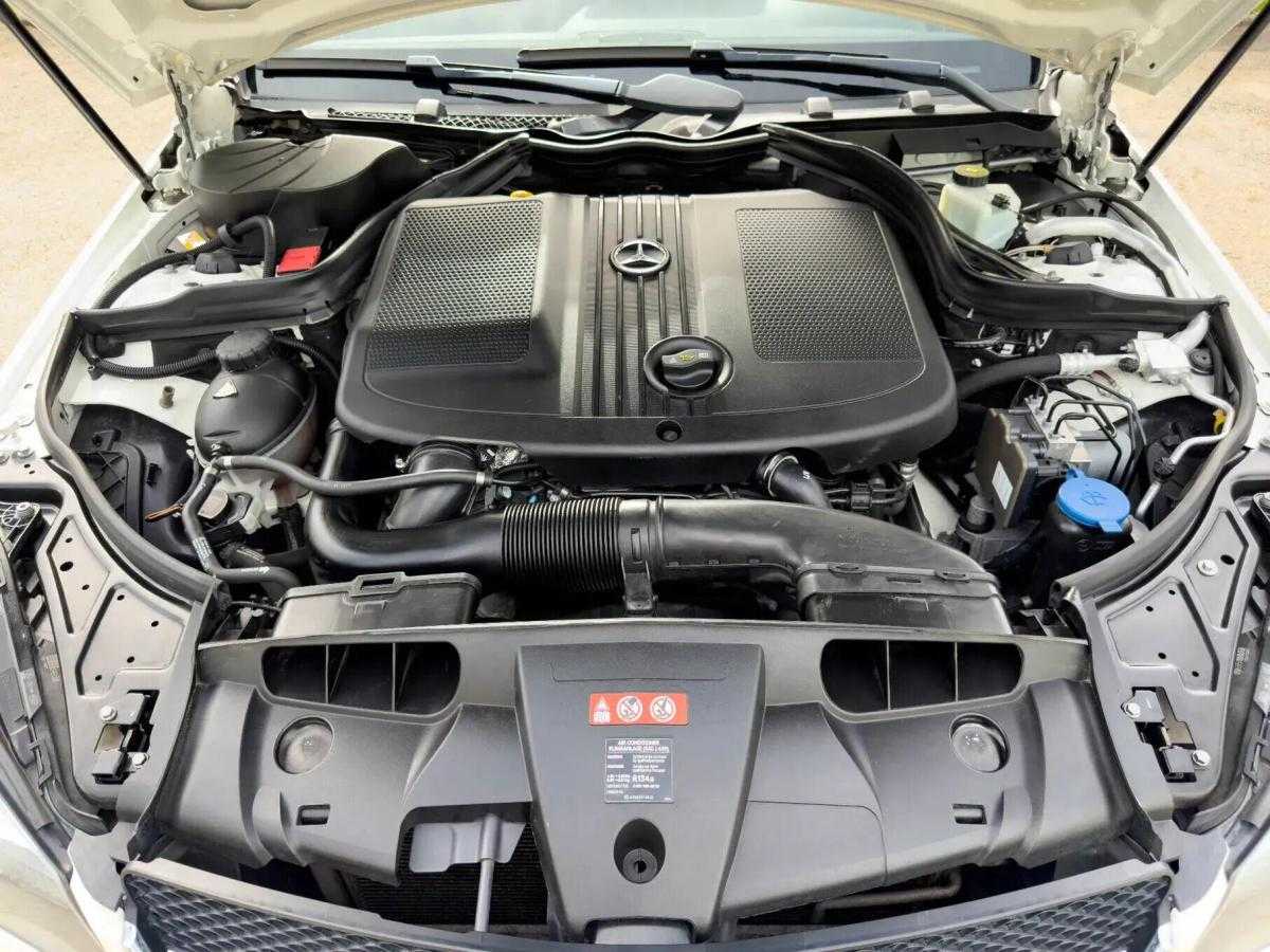 mercedes-benz-classe-e-e-220-cdi-coupe-blueefficiency-2014-diesel-2143cc