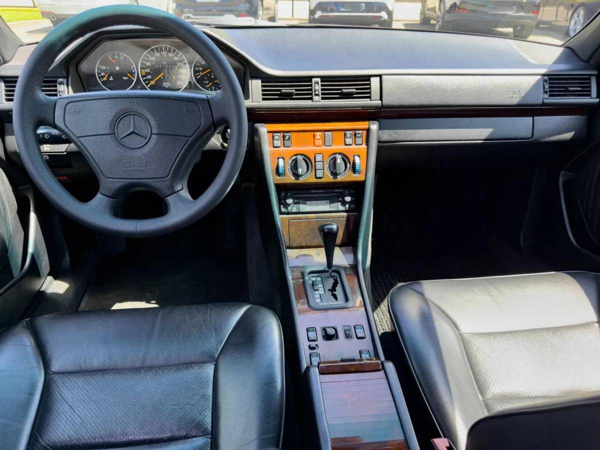 mercedes-benz-classe-e-e-320-1993-gasolina-3199cc