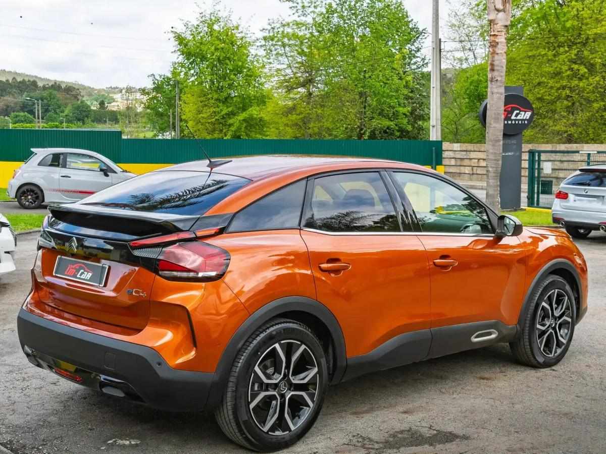 citroen-e-c4-2021-eletrico-0cc