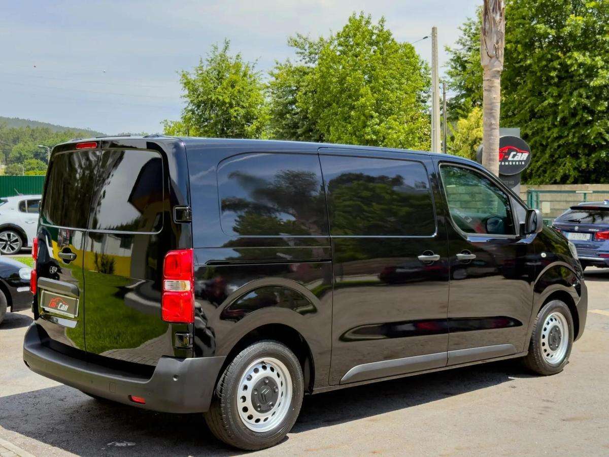 citroen-jumpy-2019-diesel-1995cc