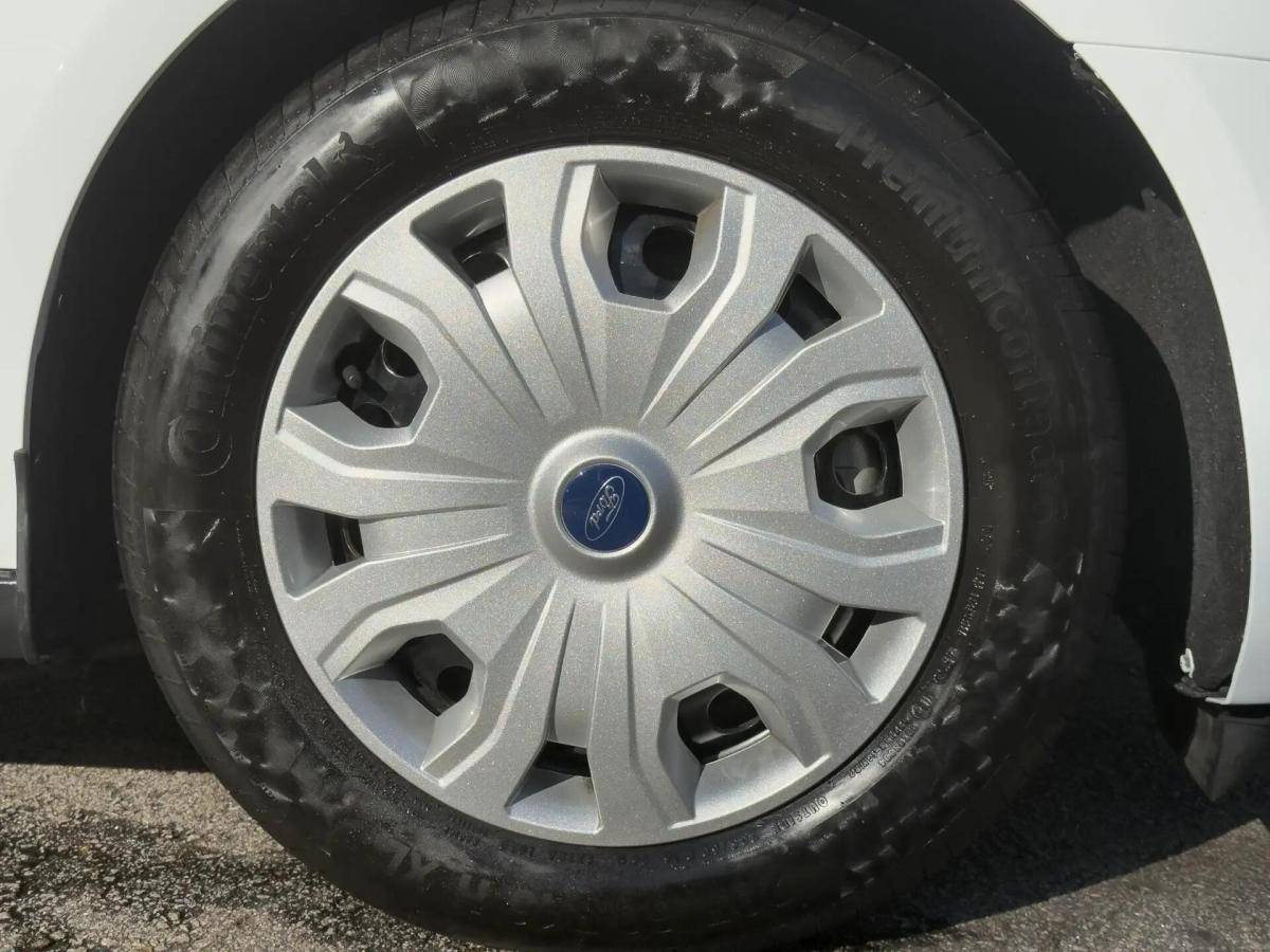 ford-transit-connect-2023-diesel-1499cc