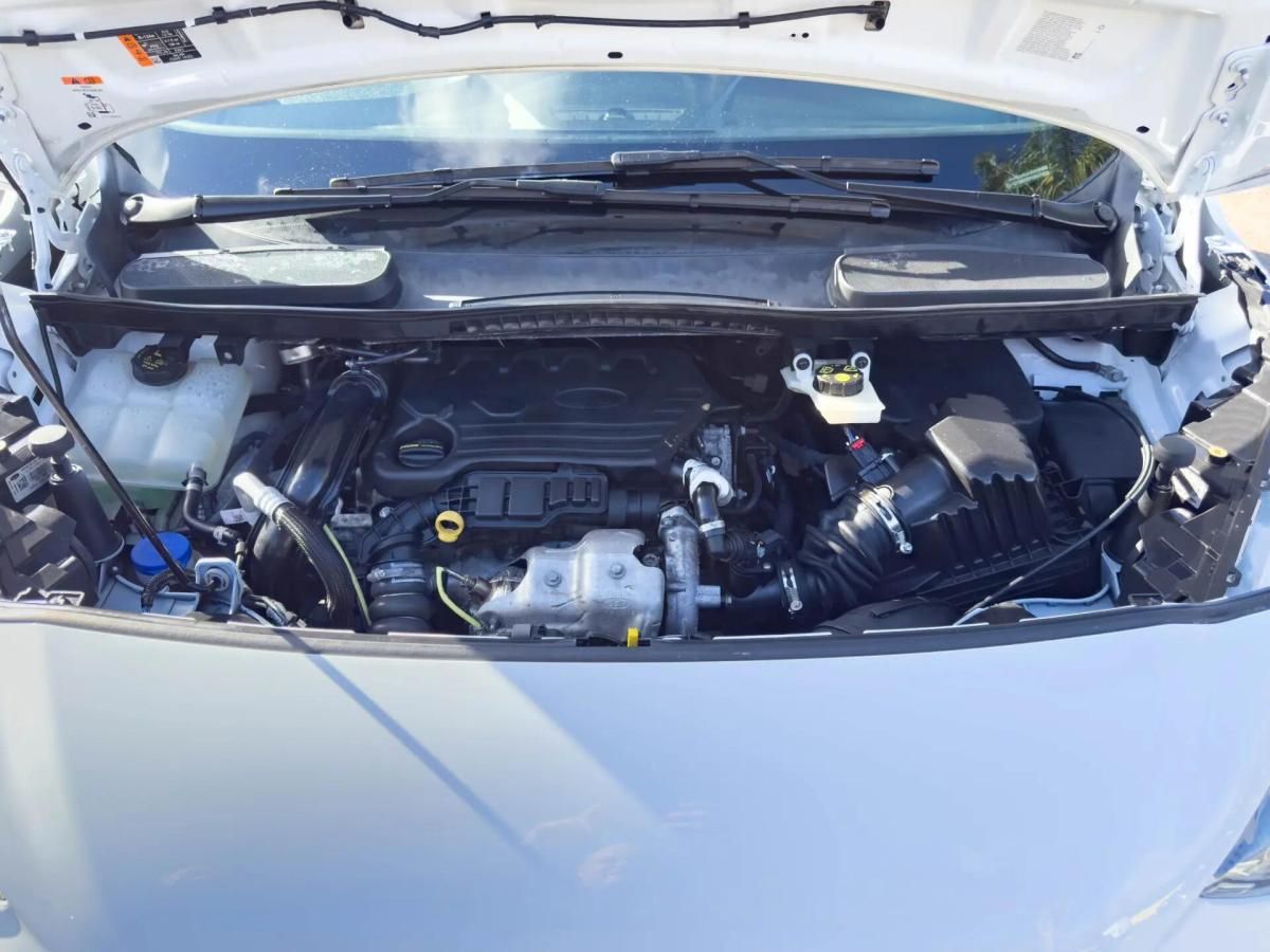 ford-transit-connect-2023-diesel-1499cc