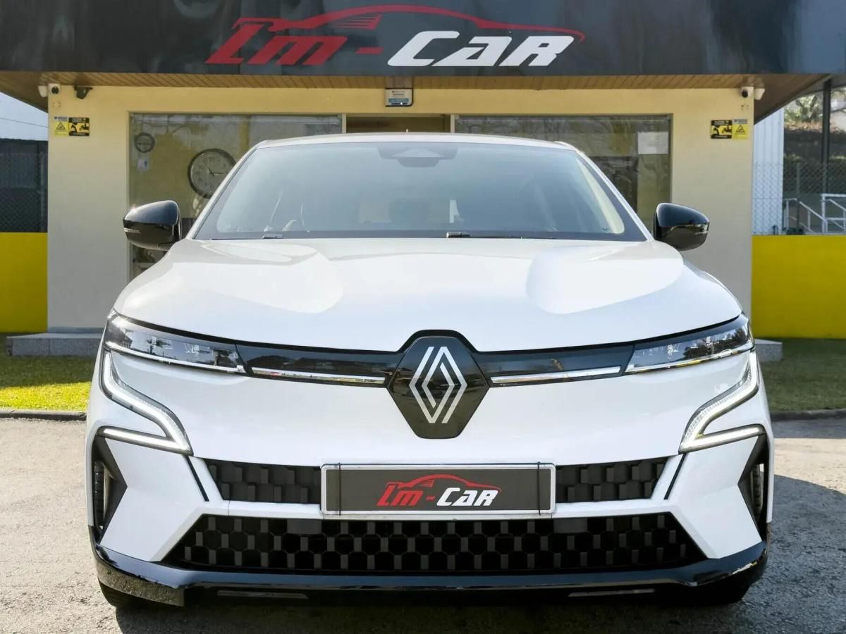 renault-megane-e-tech-2022-eletrico-0cc