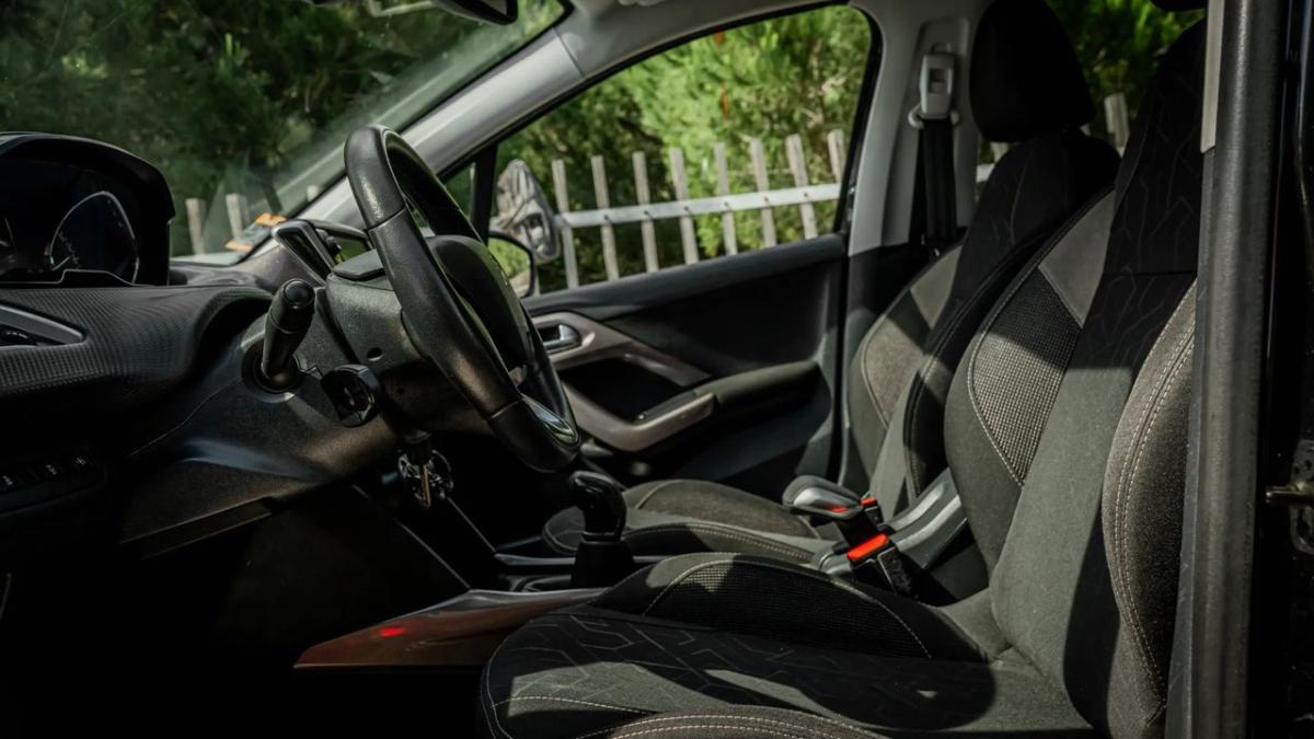 peugeot-2008-2015-gasolina-1199cc