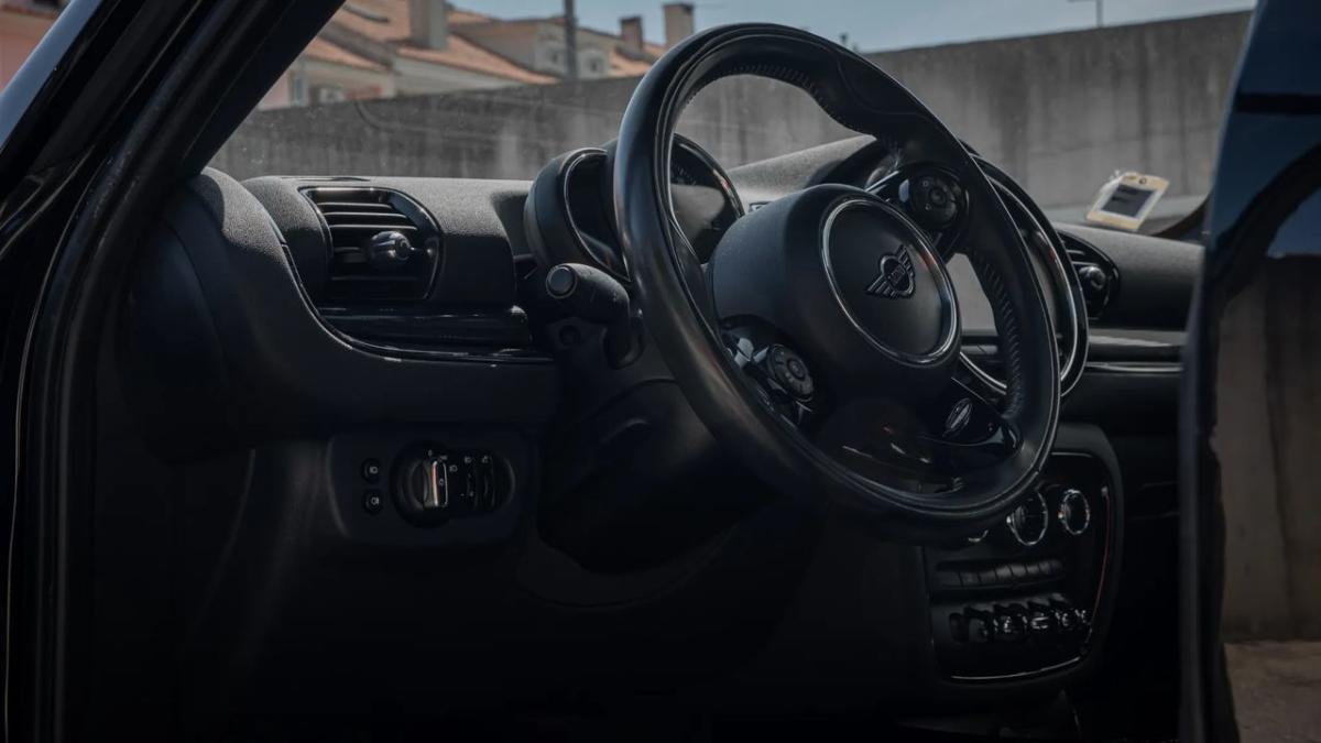 mini-clubman-2019-diesel-1496cc