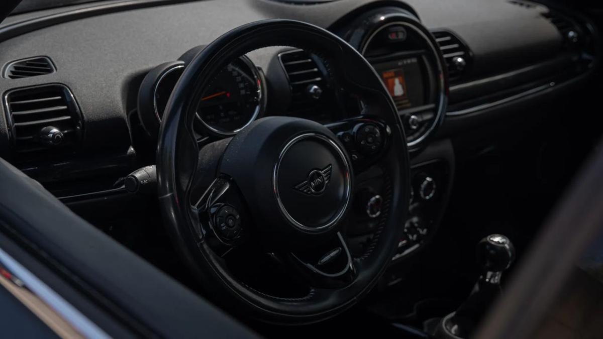 mini-clubman-2019-diesel-1496cc