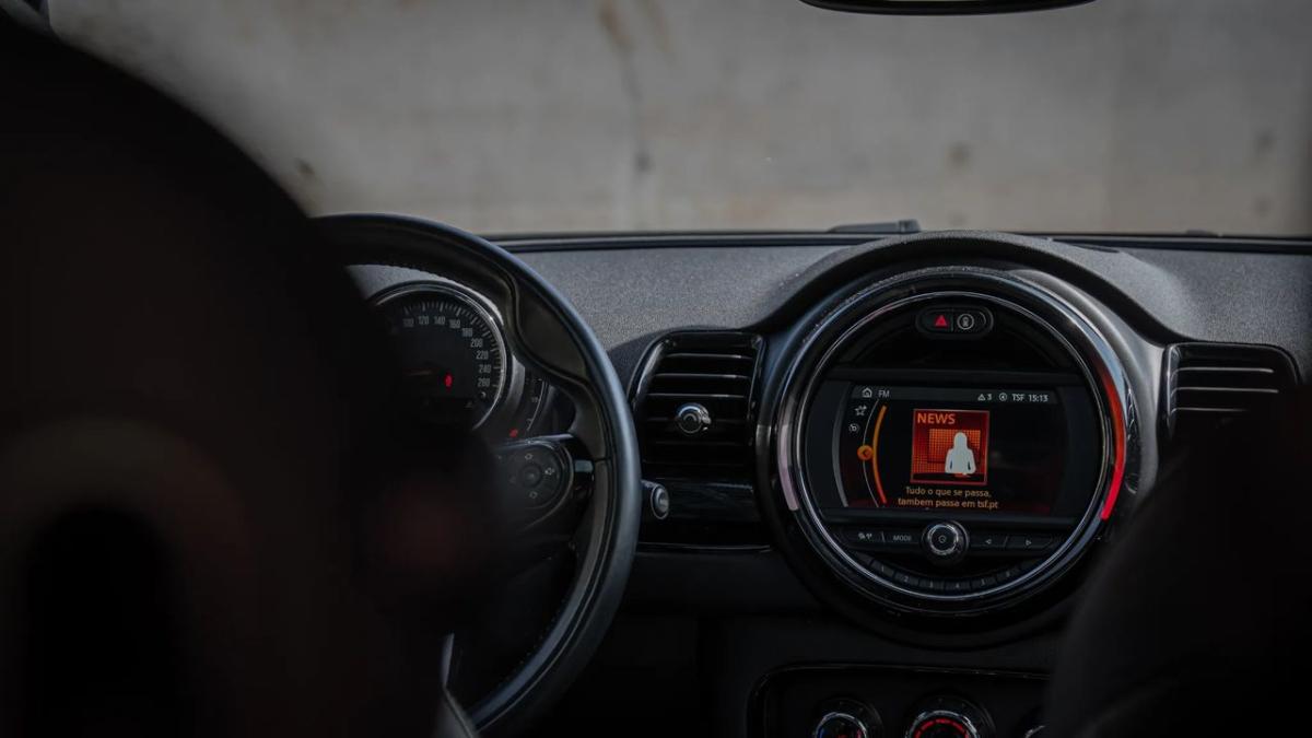 mini-clubman-2019-diesel-1496cc