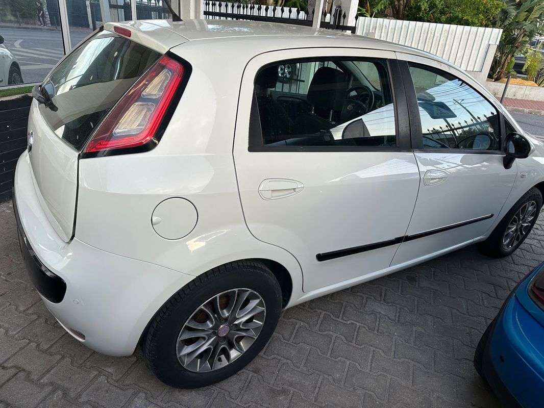 fiat-punto-evo-2011-diesel-1248cc
